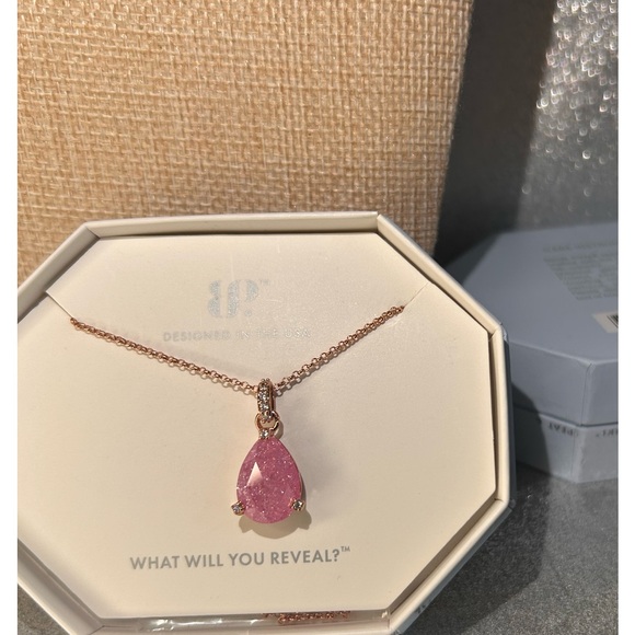 Bomb Party Lab Created Pink Ice Crystal on Rose Gold Plating Necklace New - Picture 3 of 8
